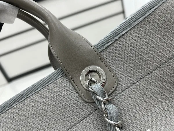 Chanel Cc Deauville Large 38 Tote Bag In Grey Canvas With White Logo product view 4