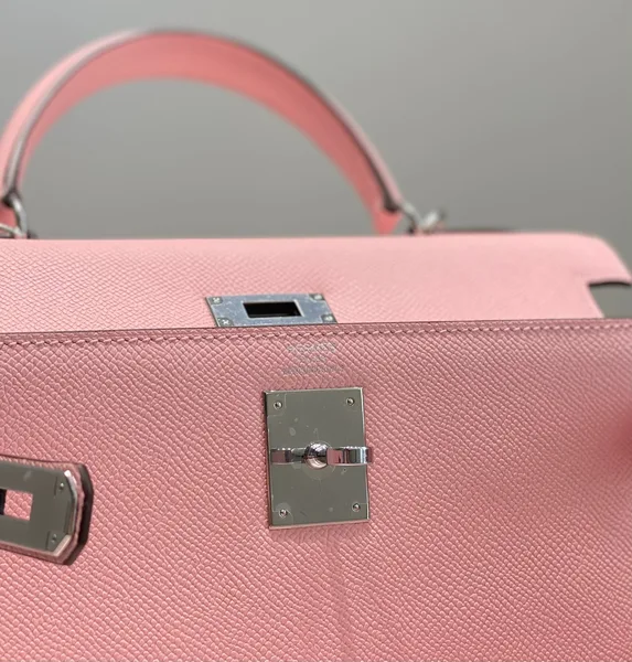 Hermès Kelly 28 cm In Rose Sakura Epsom Silver Hardware Bag product view 7