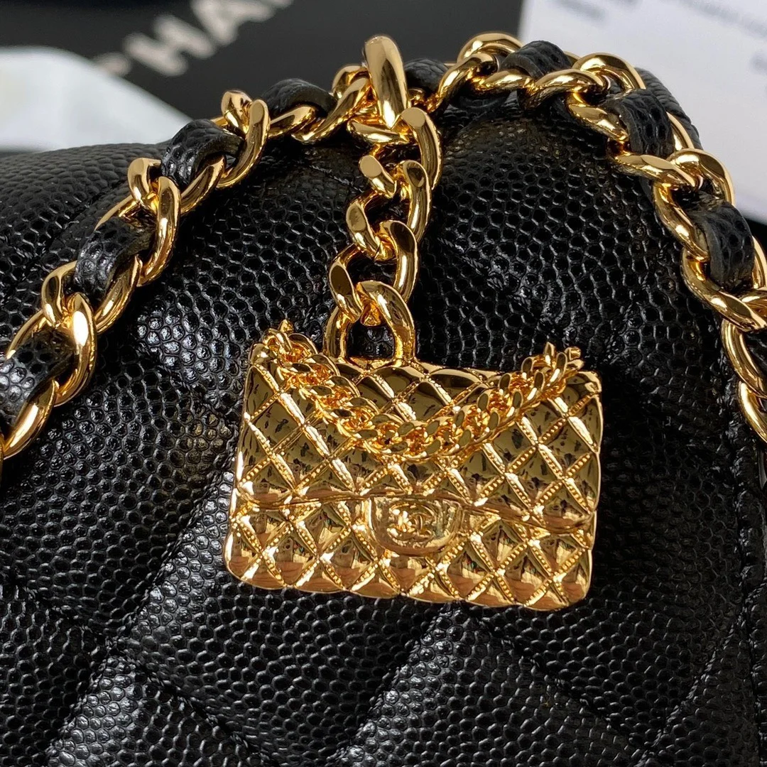 Chanel Handle Bag Lumpy Skin Handbags Black With Lock Gold 19 cm product view 5