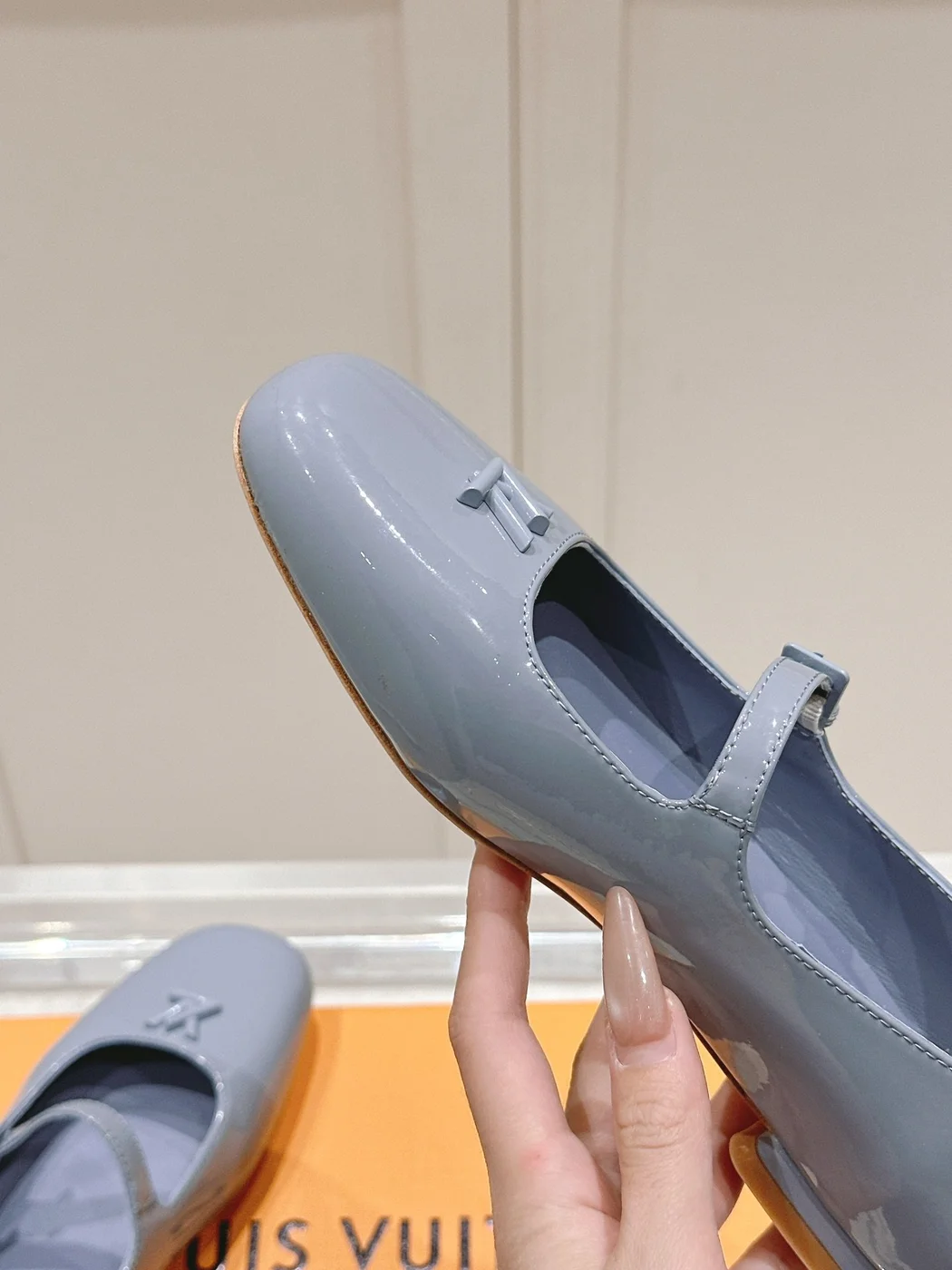 Louis Vuitton Women Light Blue Patent Leather Mary Jane Loafers product view 6