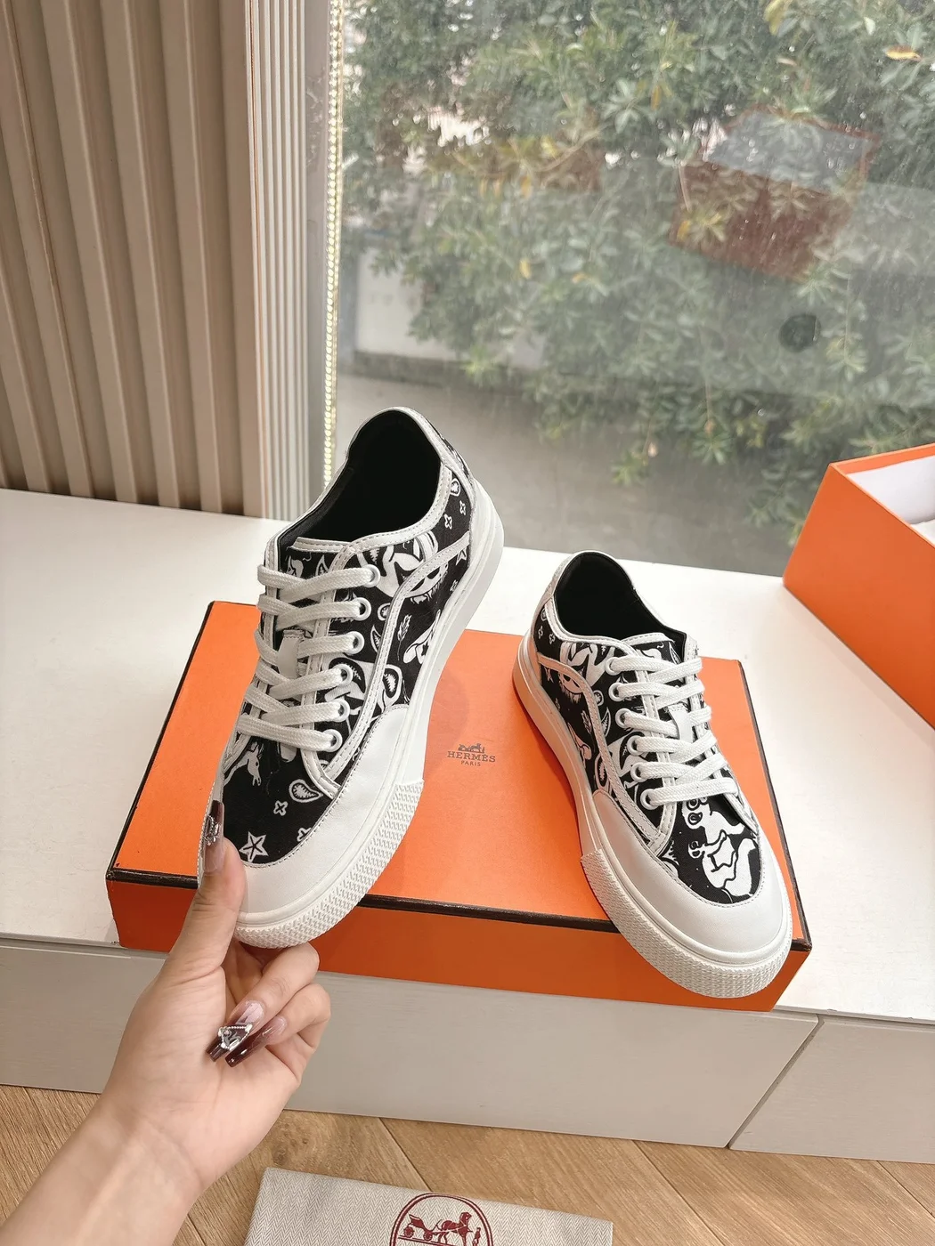 Hermès Women Black White Canvas Sneakers product view 6
