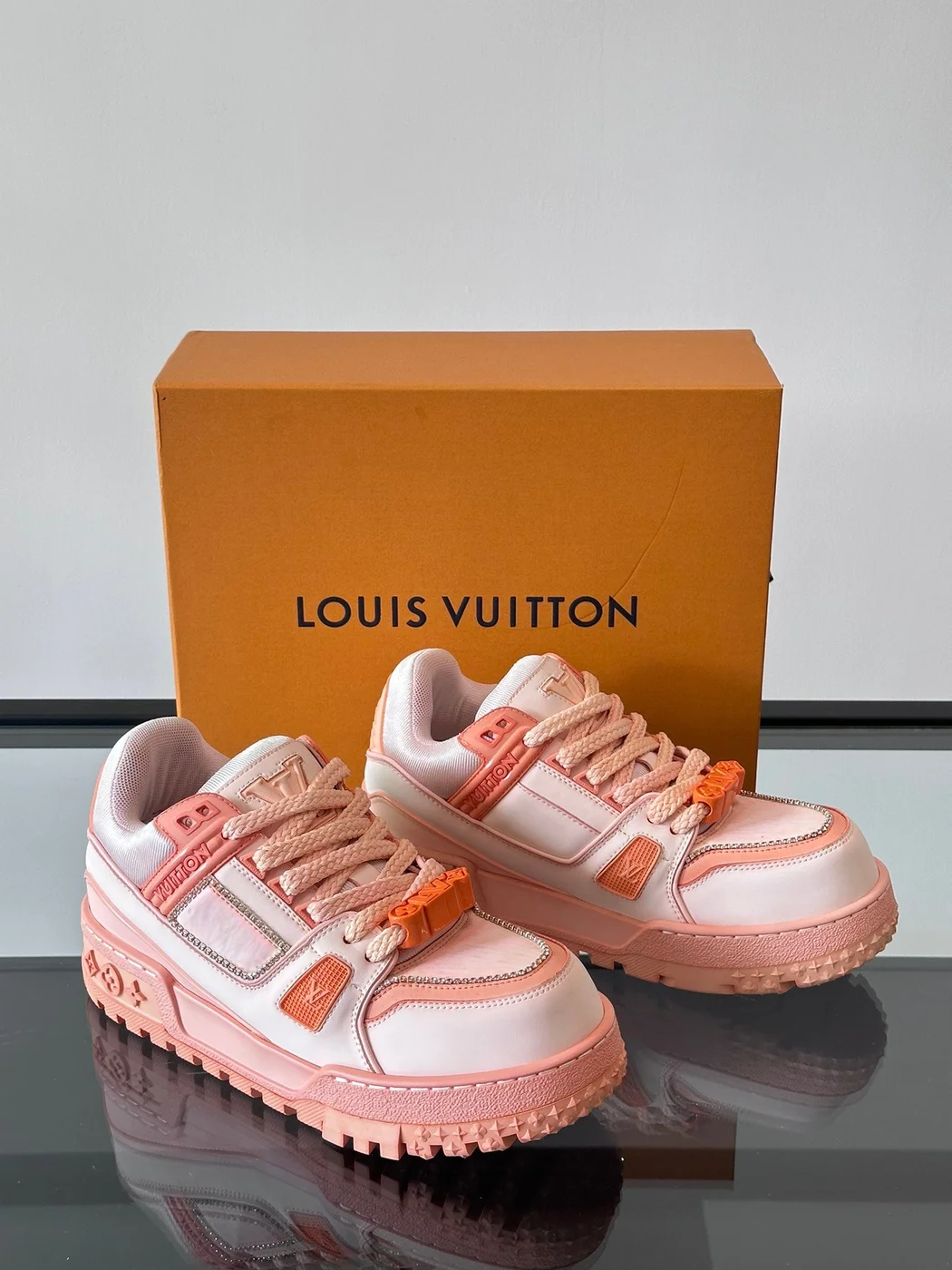 Louis Vuitton Men Leather and Mesh Sneakers — Coral Pink product view 5