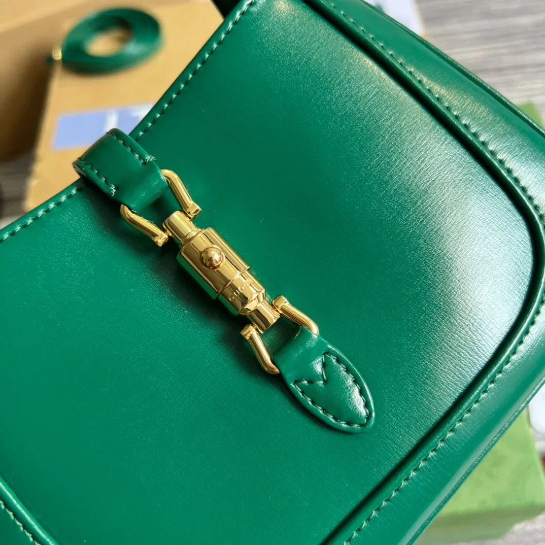 Gucci Jackie Mini 19 Shoulder Bag In Green Forest Calfskin product view 5