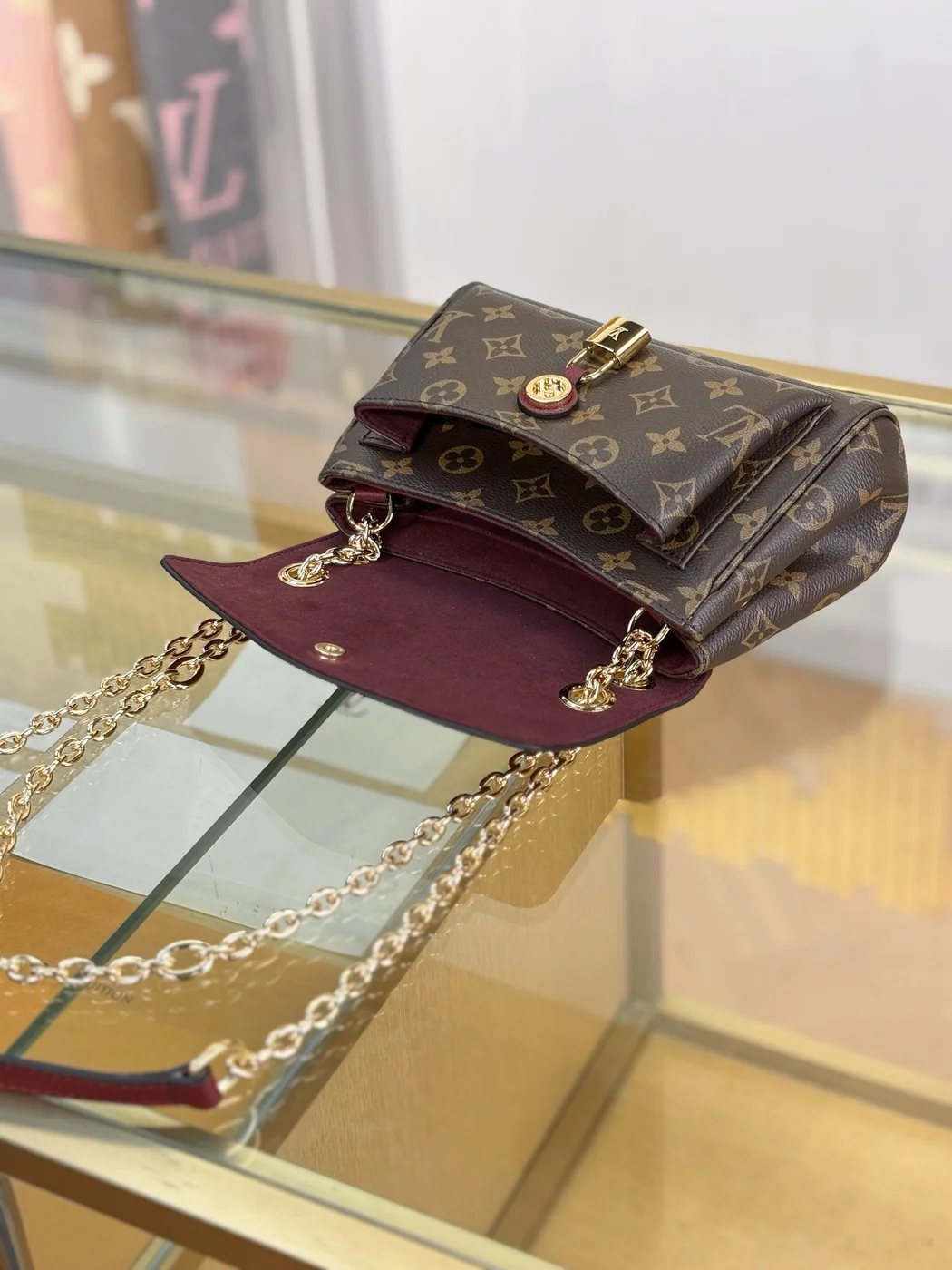 Louis Vuitton Saint Germain BB shoulder bag in Monogram canvas product view 3