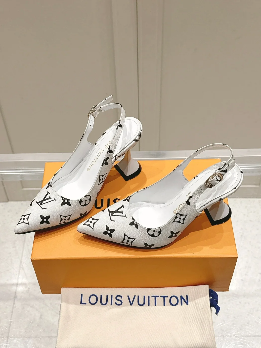 Louis Vuitton Women White Leather Monogram Slingback Heels product view 4