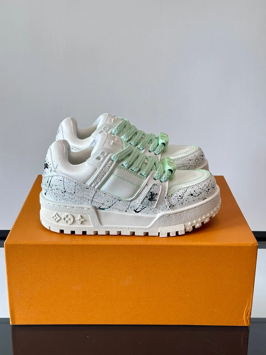Louis Vuitton Men White Leather Paint Splatter Sneakers product view 1