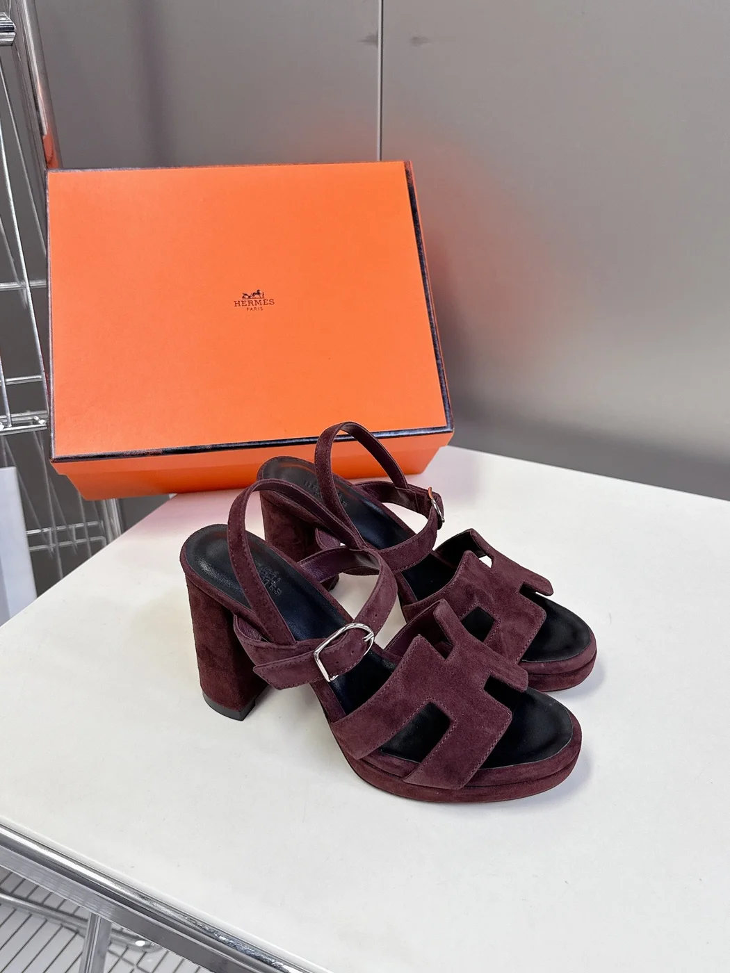 Hermès Women Burgundy Suede Heels product view 3