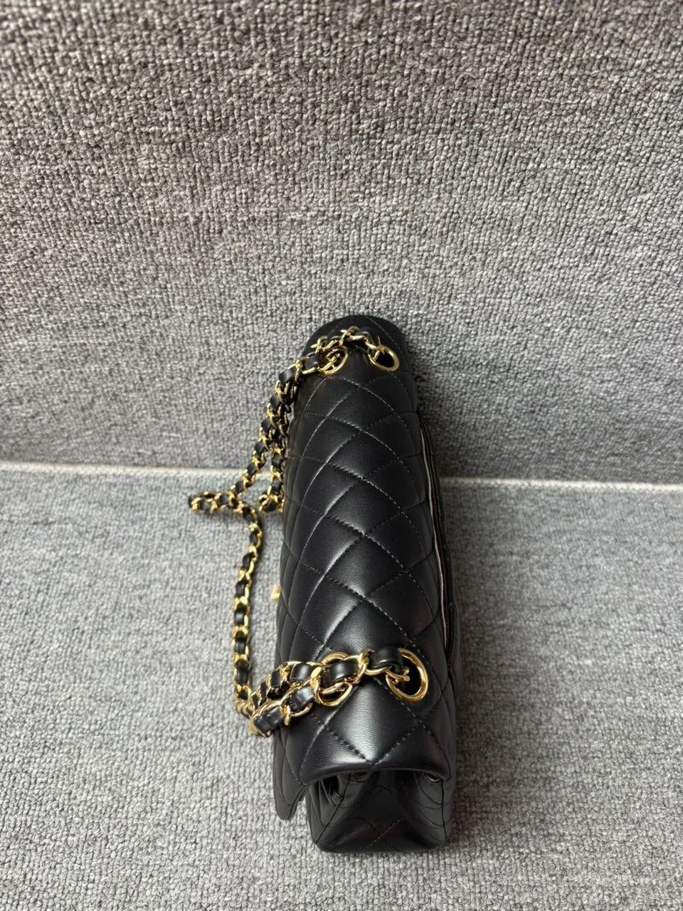 Chanel Classic Flap bag Lambskin Black Gold Hardware product view 5