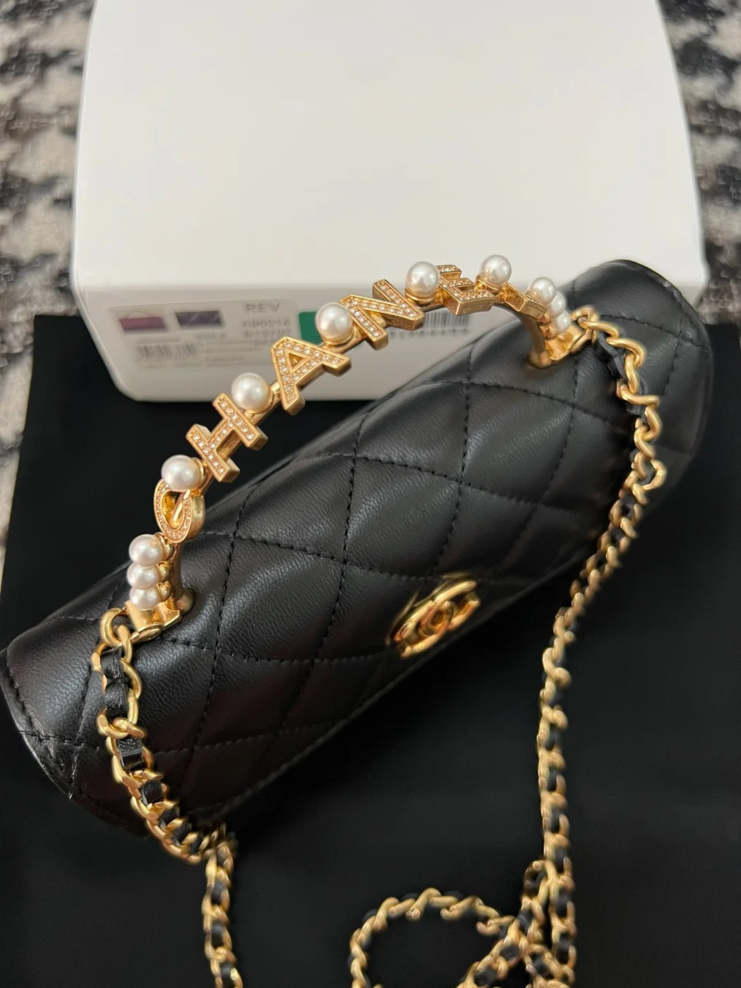 Chanel Woc Black Handbags Pearl Handle Plated Lock Gold 19 cm product view 6