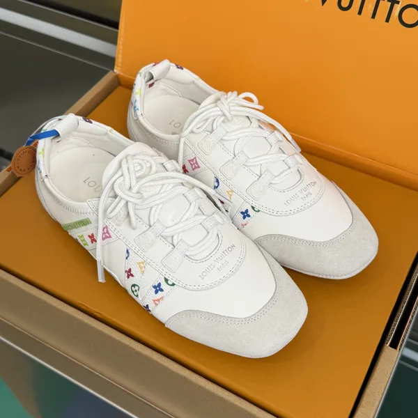 Louis Vuitton white leather Sneakerina trainers product view 3