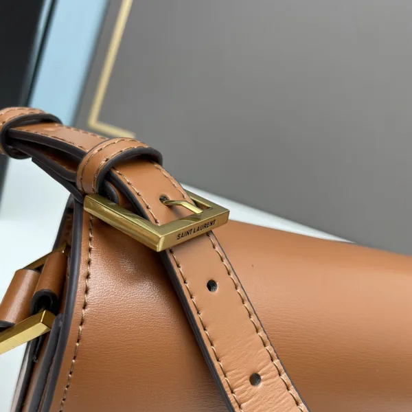 Saint Laurent Le 61 Shoulder Bag Brown product view 8