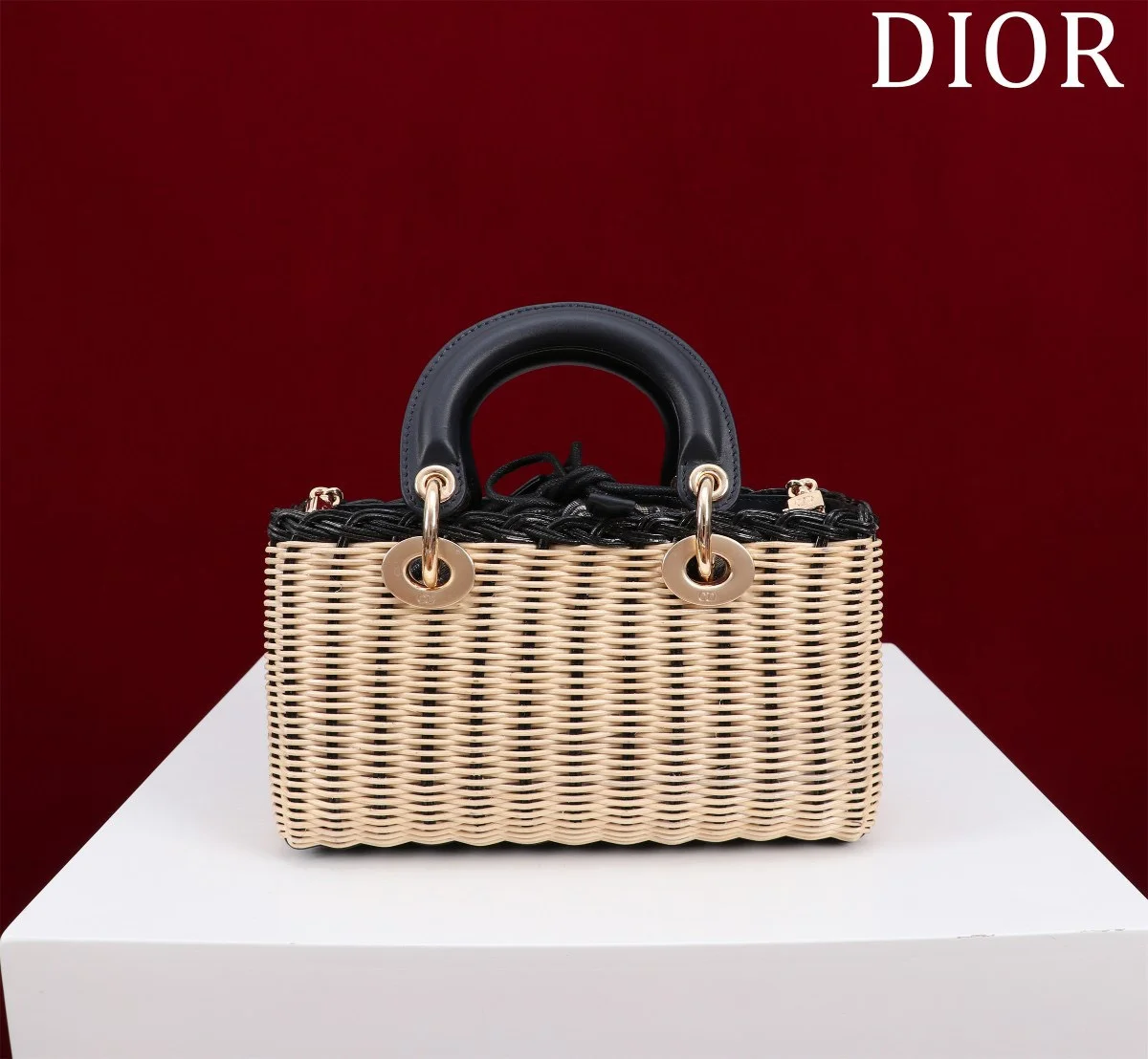 Dior Wicker Top-Handle Bag, 22 cm product view 7