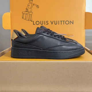 Louis Vuitton Flash sneaker product photo