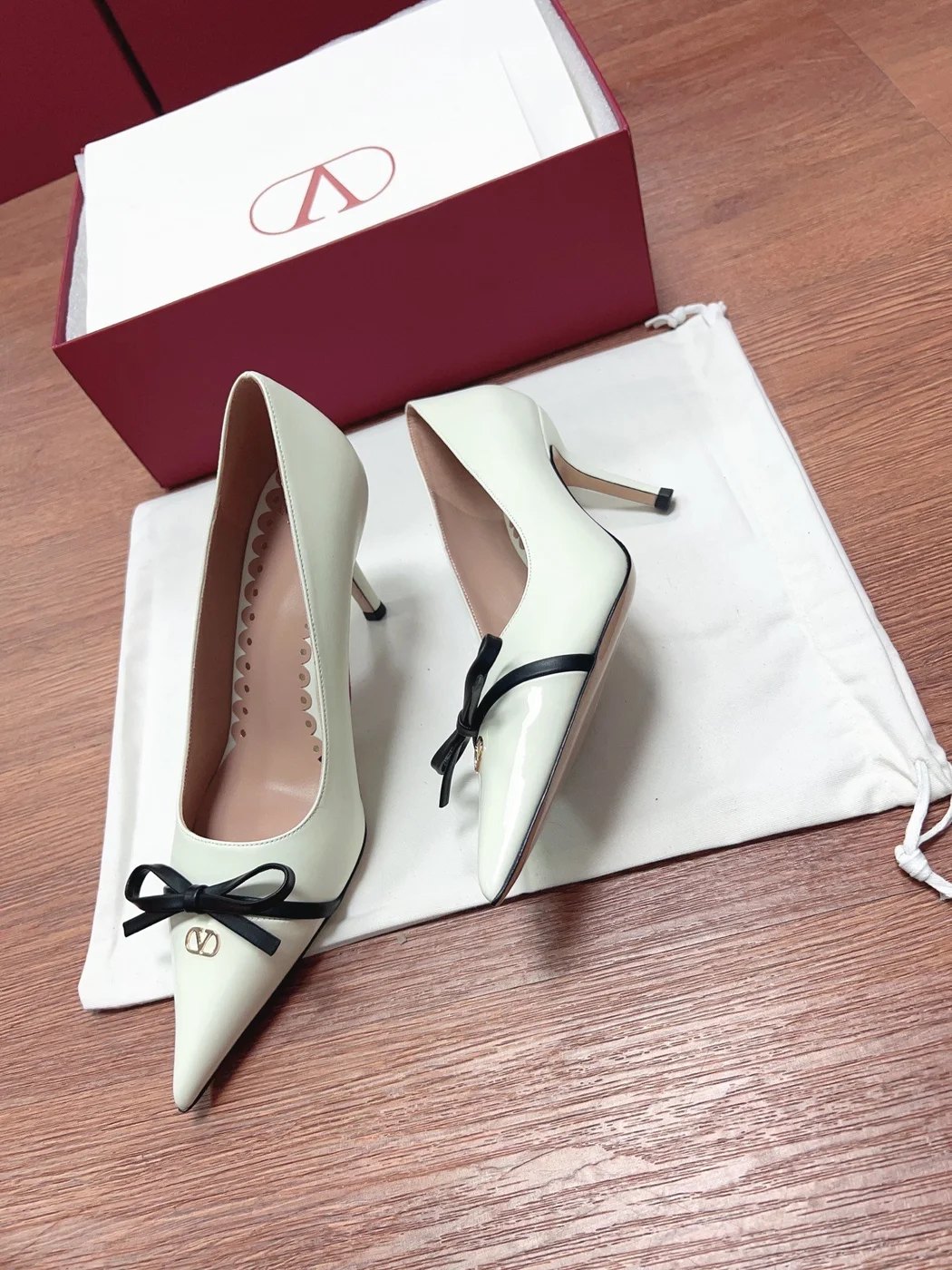 Valentino Women White Leather Pointed Toe Pumps product view 5