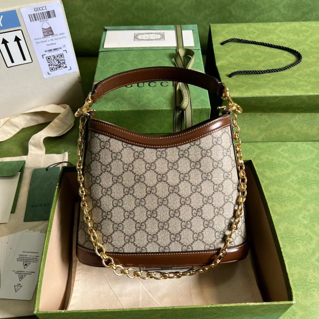 Gucci Handle Women’s Cowhide Handbag with Gc Logo Pattern 25x21cm product view 7