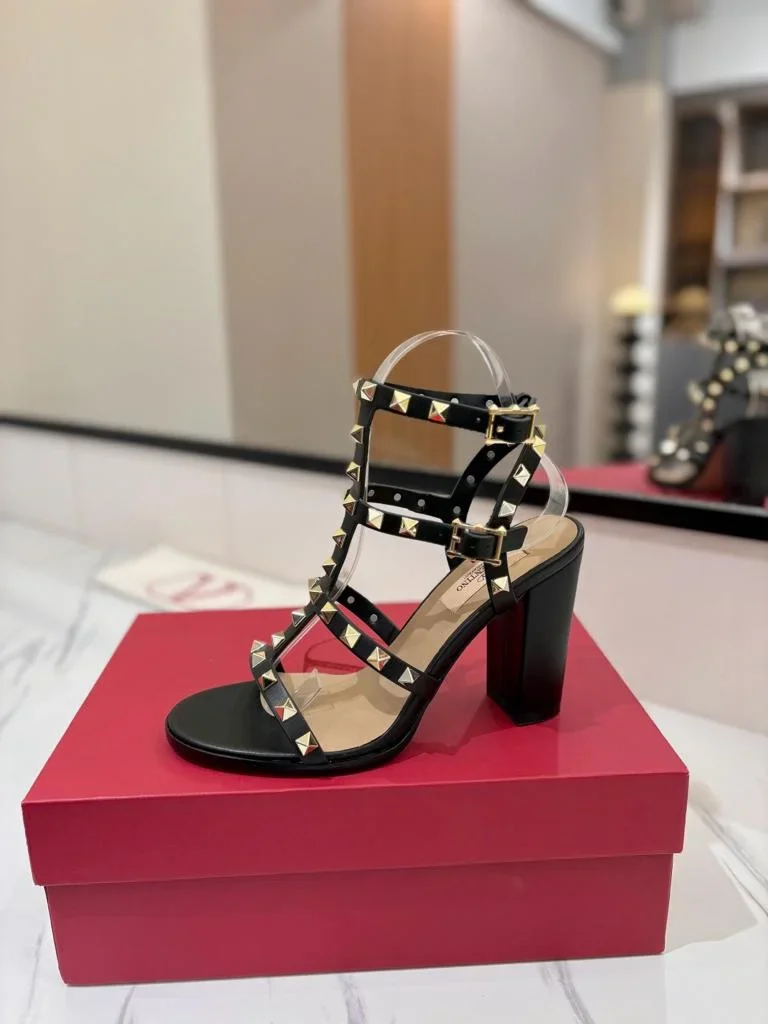 Valentino Rockstud block heel black product view 8