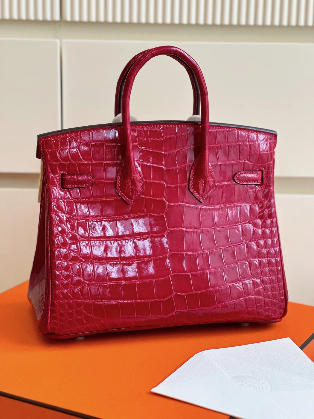 Hermès Birkin 25 Red Crocodile Leather Palladium Hardware Bag product view 8