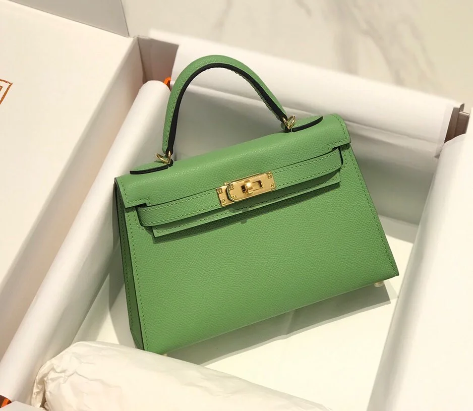 Hermès Minikelly 20 Green Gold Hardware Bag product view 3
