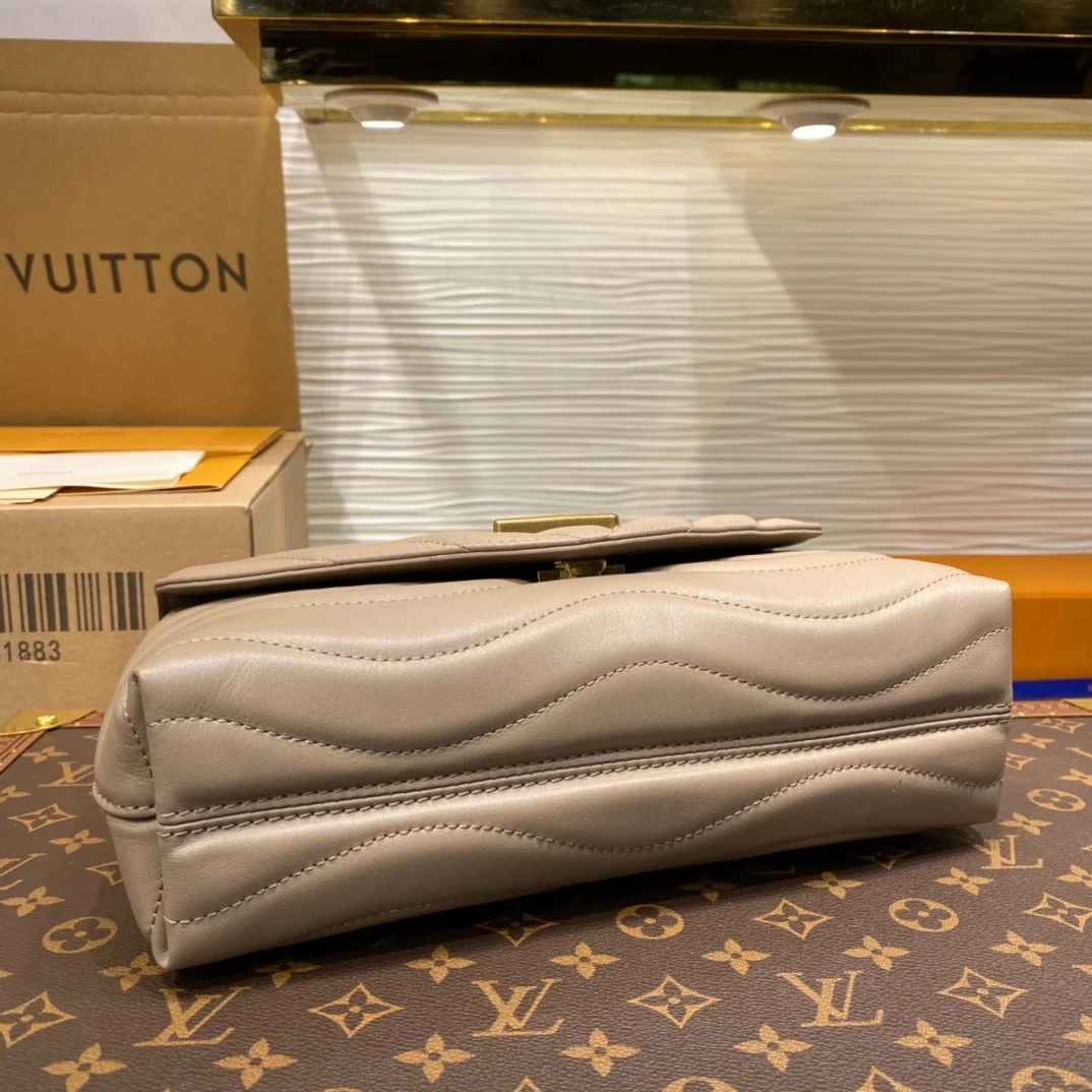 Louis Vuitton New Wave Woman’s Cowhide Leather Handbags 24x14x9cm product view 8