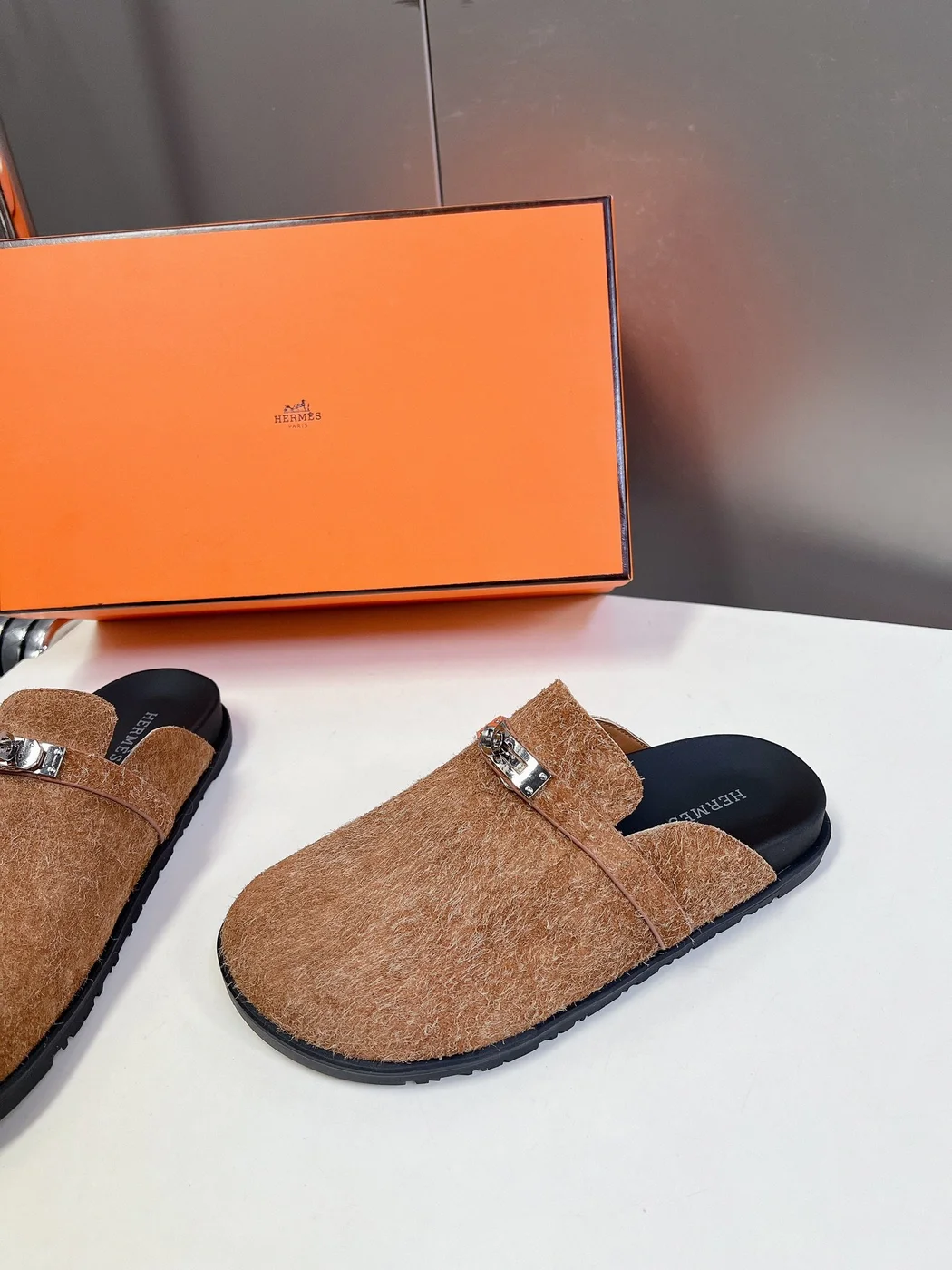 Hermès Women Brown Haircalf Leather Slippers product view 4
