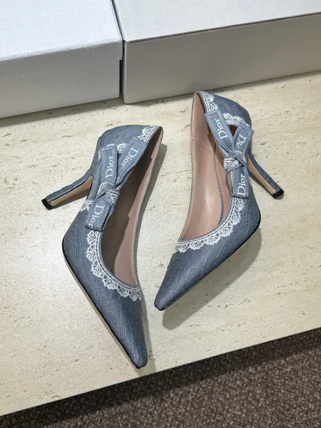 Dior J’Adior slingback pumps product photo