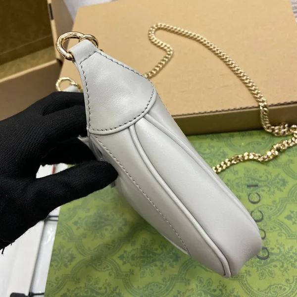 Gucci Jackie Notte Mini Bag 19 In White Calfskin Gold Hardware product view 3