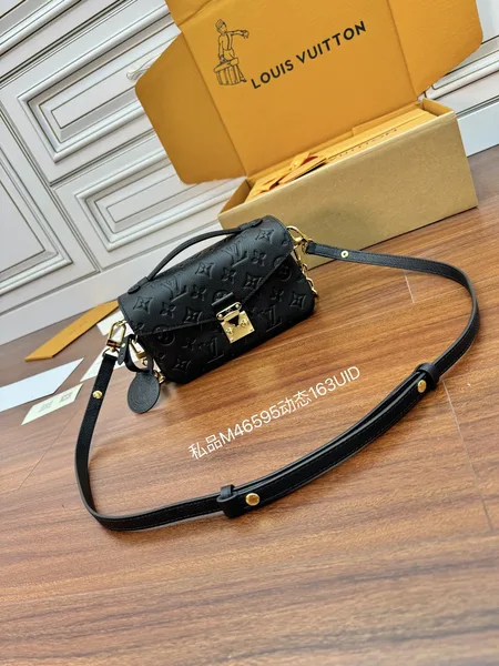 Louis Vuitton Pochette Métis East West Bag — Black product view 3