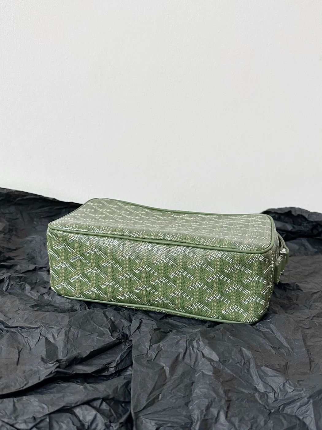 Goyard Limited Editio Crossbody Bag / Unisex product view 7