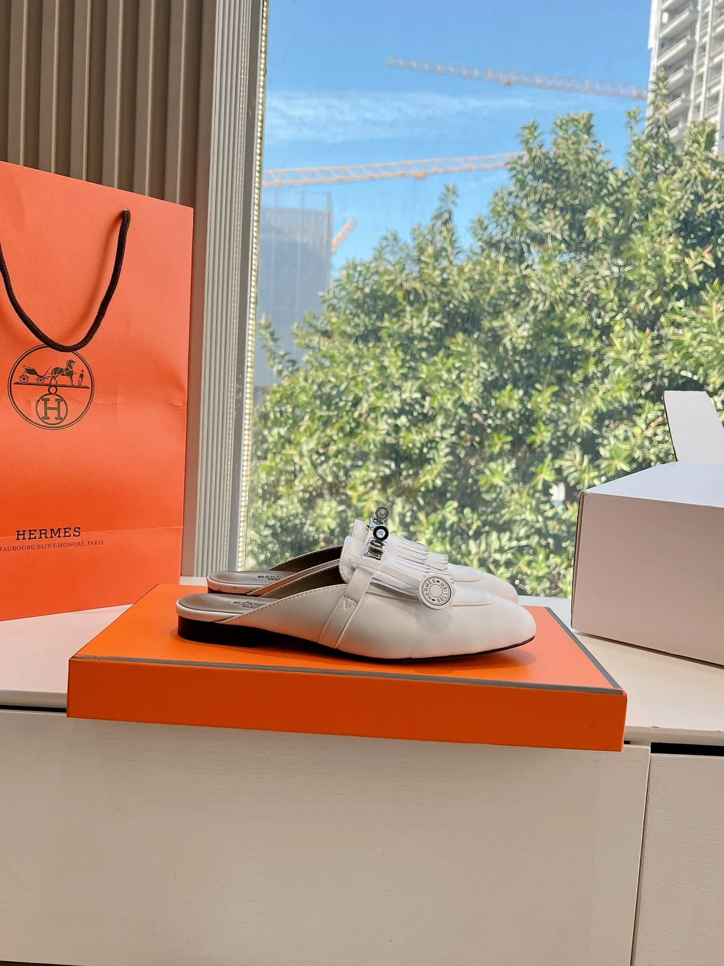 Hermès Women White Leather Fringe Mules product view 2