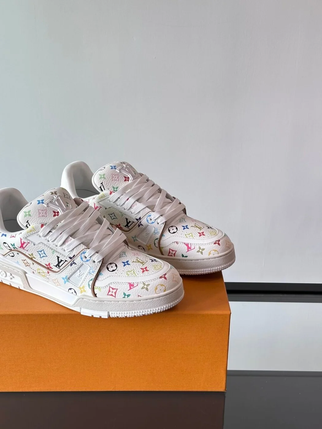 Louis Vuitton Men White Leather Multicolor Monogram Sneakers product view 6