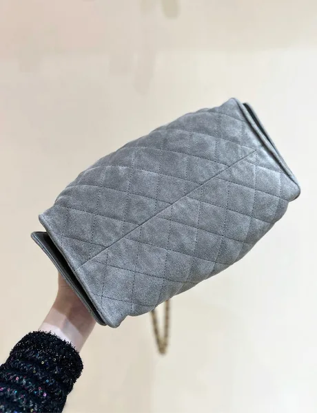 Chanel 25 Handbag In Grey 30 Suede Gold Hardware product view 4