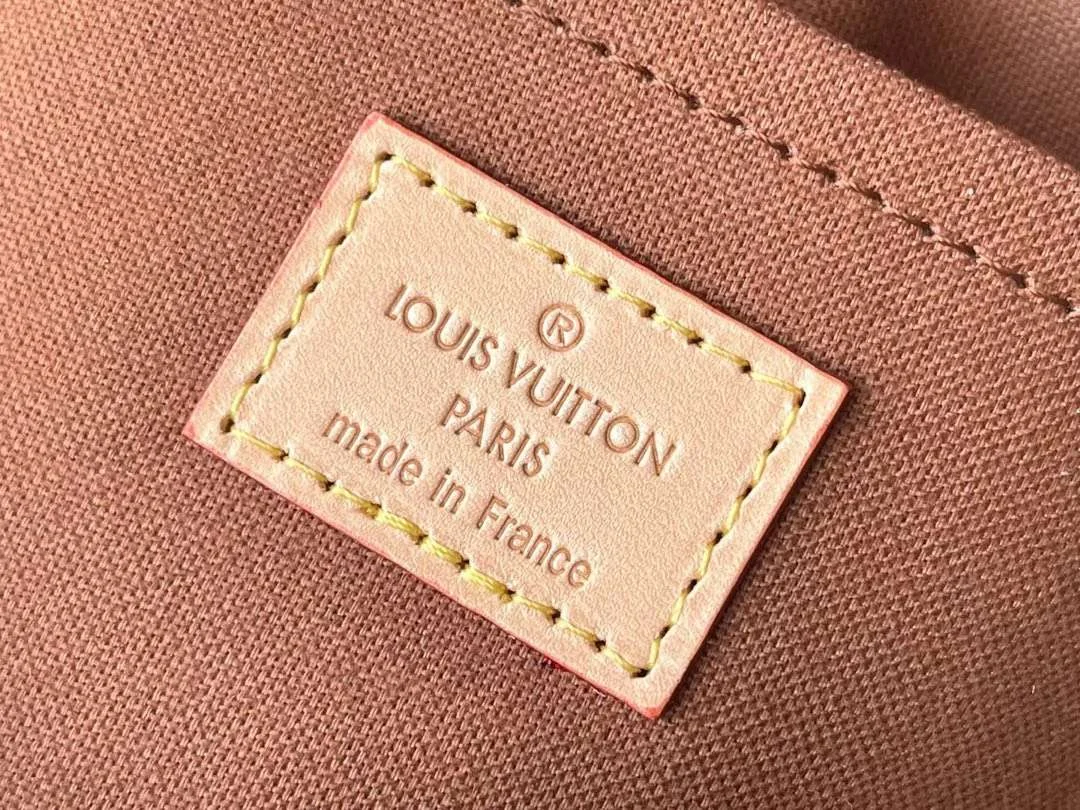 Louis Vuitton Ellipse BB Monogram Handle White Milk Handbags 28x21x8cm product view 4