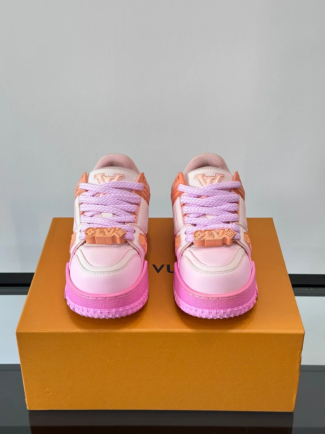 Louis Vuitton Men Pink Synthetic Leather Sneakers product view 2