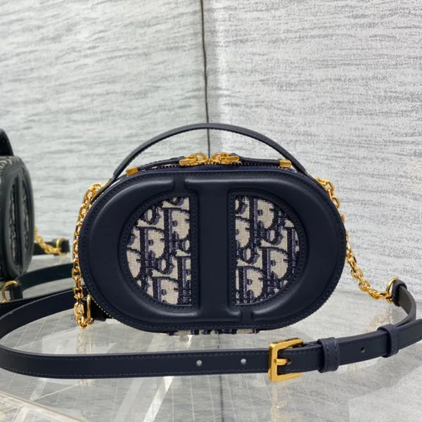 Dior branded women’s handbag with crossbody strap 18x6cm product photo