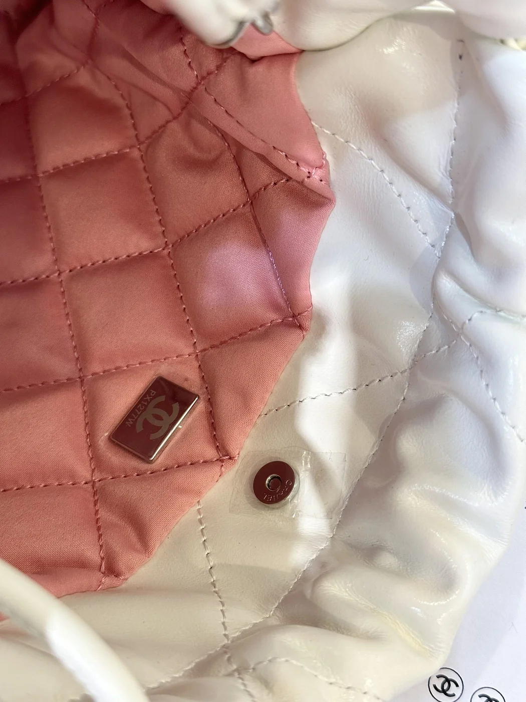 Chanel Handbag 22 Mini Mix White Pink Woman’s 20 cm product view 3