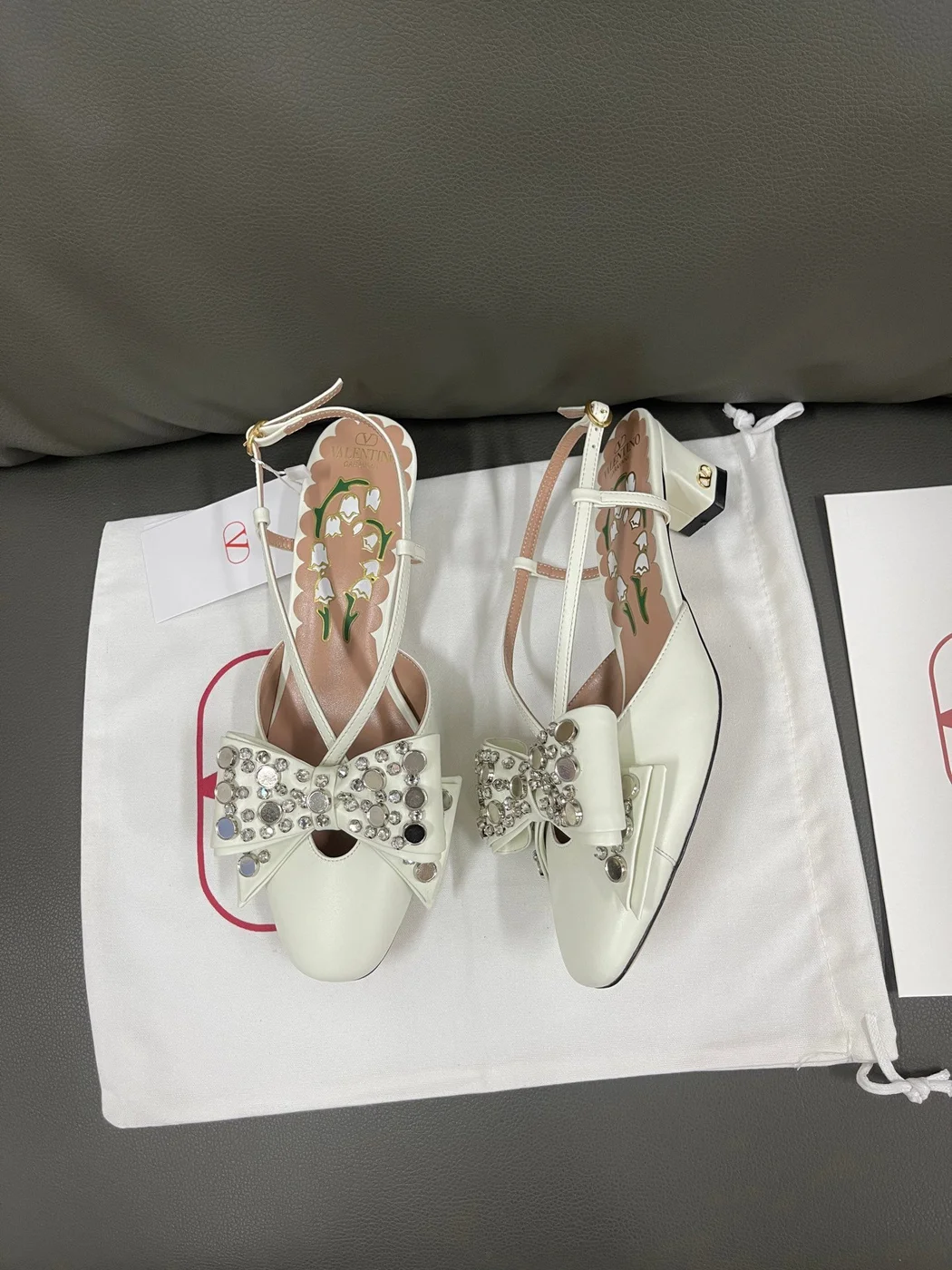 Valentino Women White Leather Bow Embellished Flats product view 4
