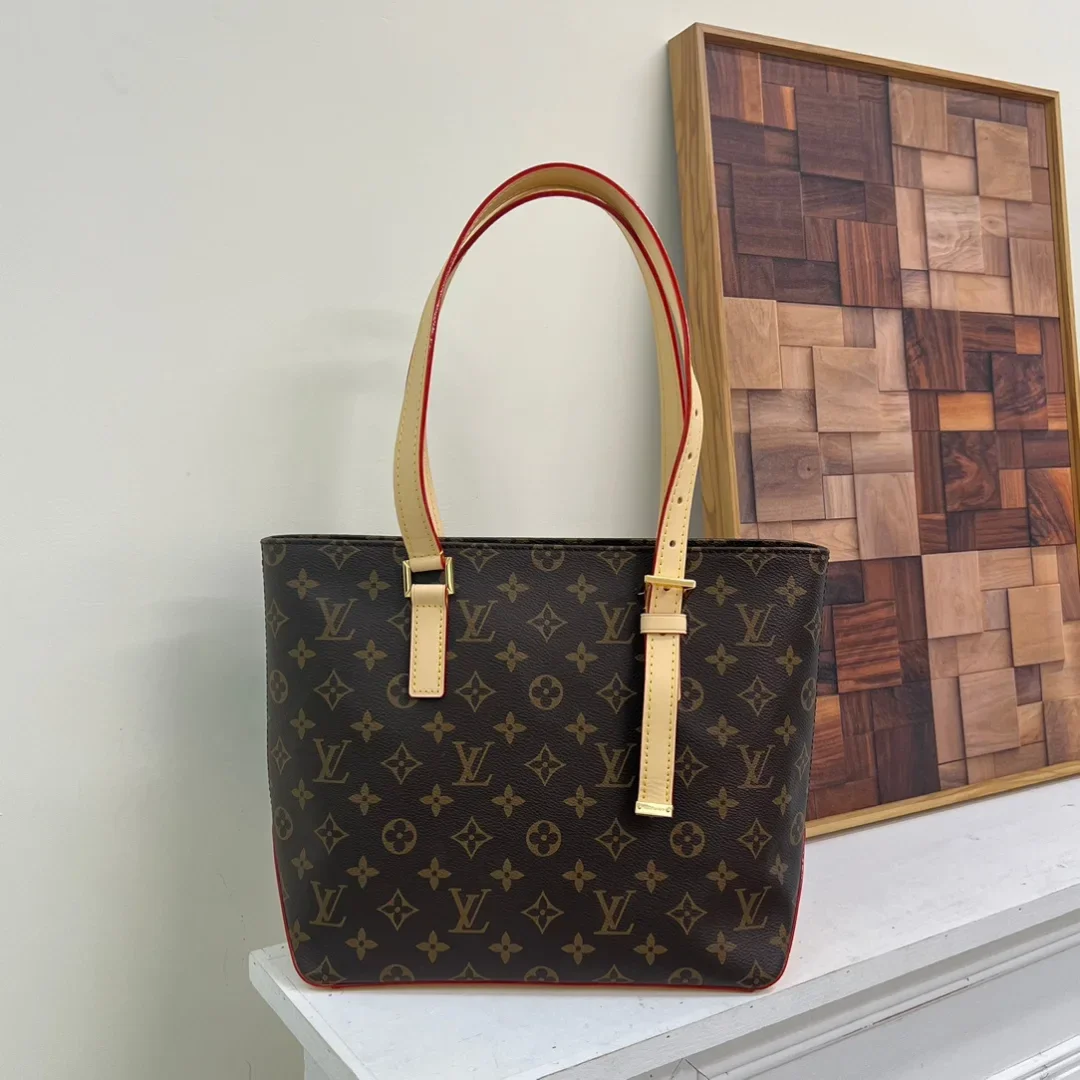 Louis Vuitton Monogram Signature Shoulder Bag product view 1