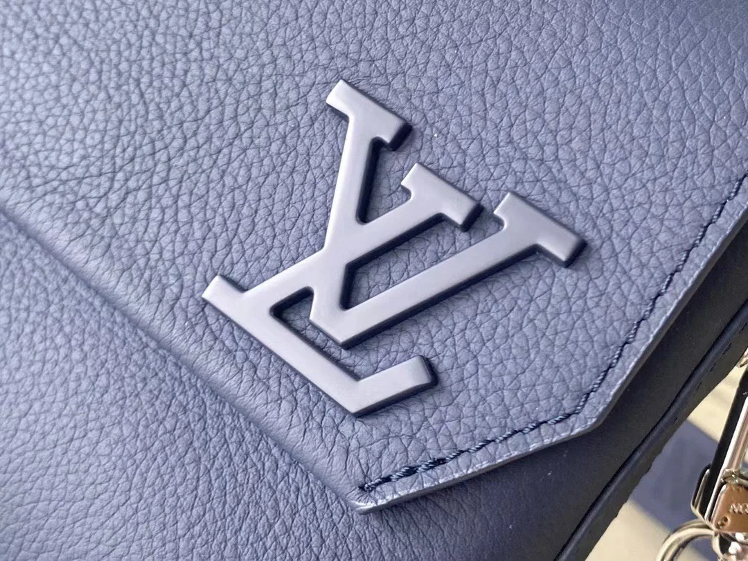 Louis Vuitton Fastline Men Handbags Blue 23.5x18x7cm product view 4