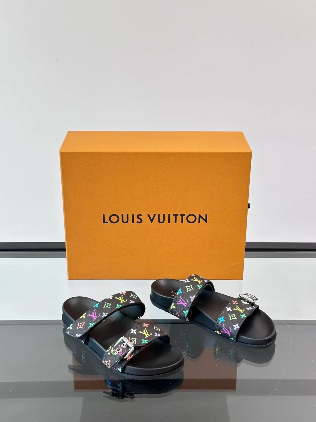 Louis Vuitton Men Black Multicolor Canvas Straps Sandals product view 5