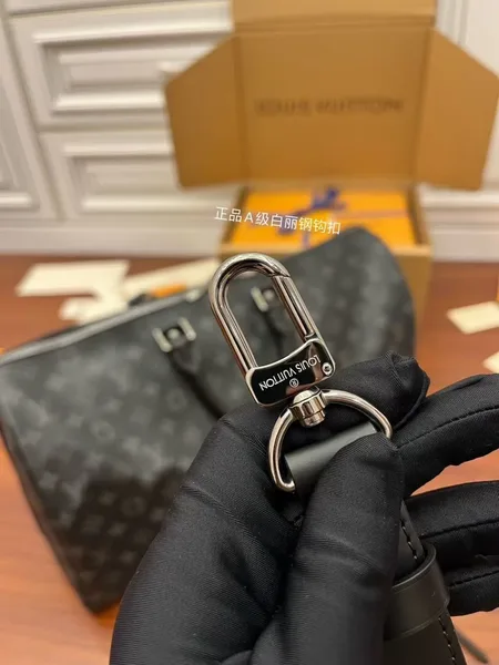 Louis Vuitton Keepall Bandouliere Bag product view 3