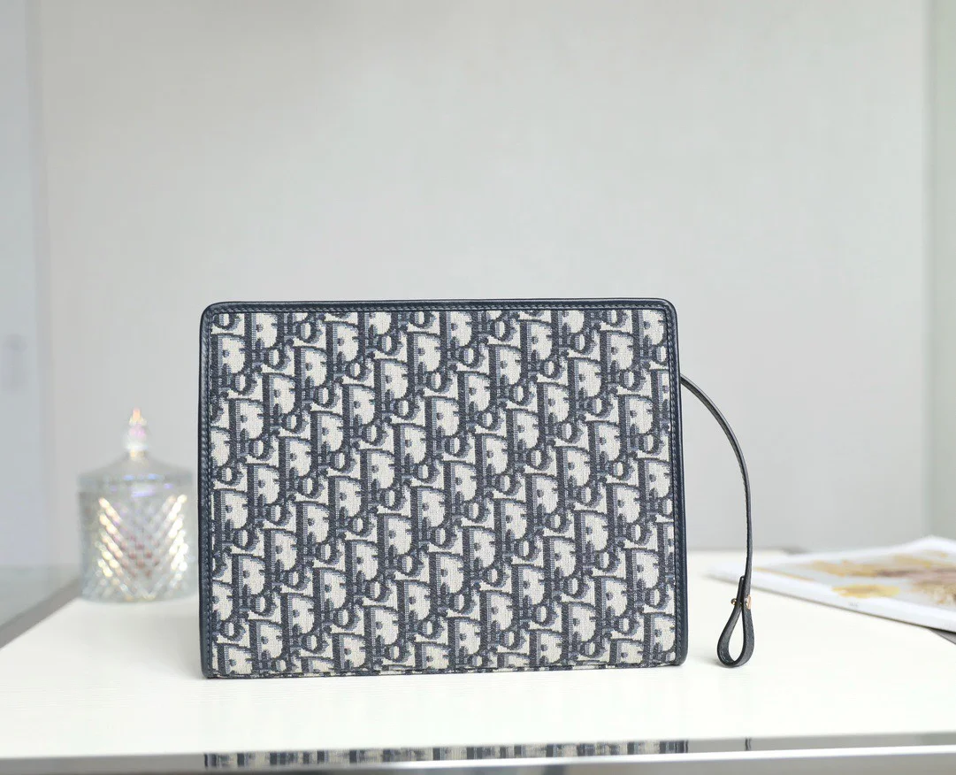 Dior 30 Montaigne Canvas Pouch 26 cm product view 2