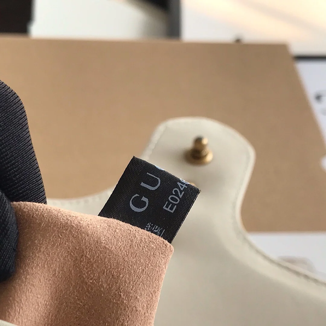 Gucci GG Marmont Flap Bag — Color to Confirm product view 4