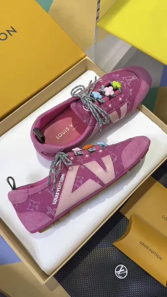 Louis Vuitton Sneakerina Pink product photo