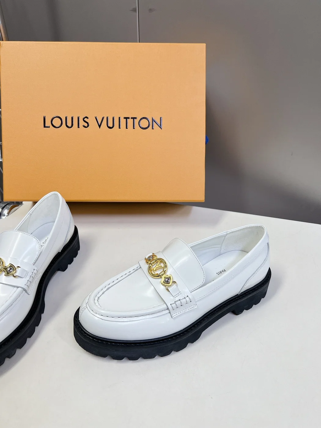 Louis Vuitton Women White Leather Loafers — Gold-Tone Chain Detail with Lug Sole product view 4