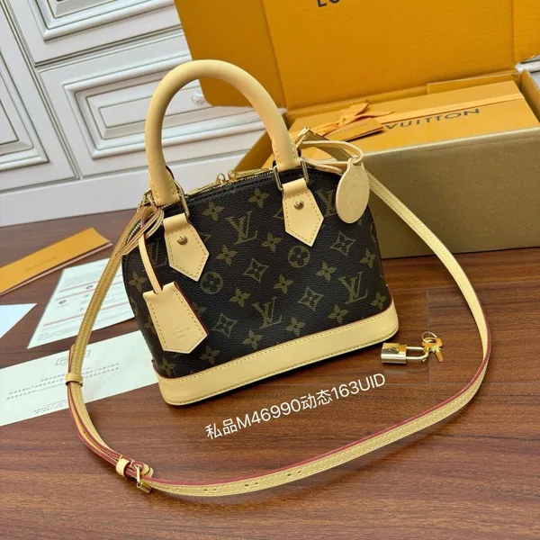 Louis Vuitton Alma BB bag in Monogram product photo