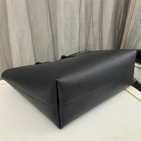 Saint Laurent East West grained leather tote product view 4