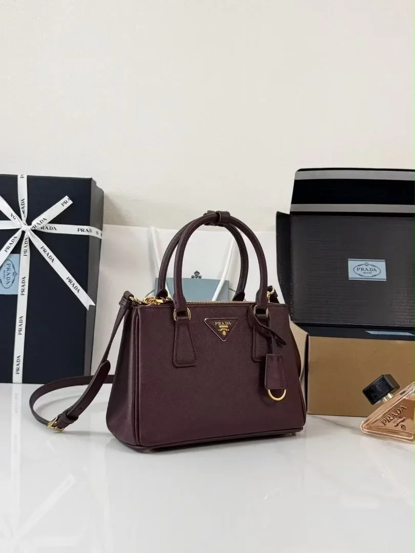 Prada Galleria small burgundy Saffiano leather Bag product view 2