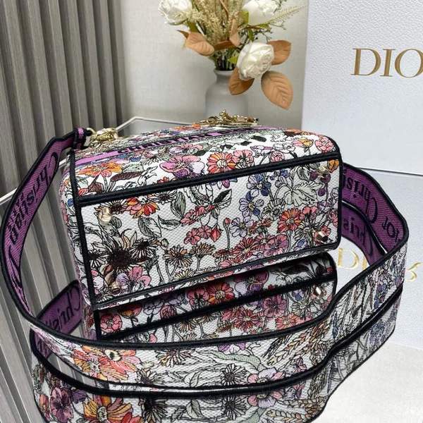 Dior Medium Dioriviera Lady D-Lite Bag — Multicolor with Pink Band product view 4