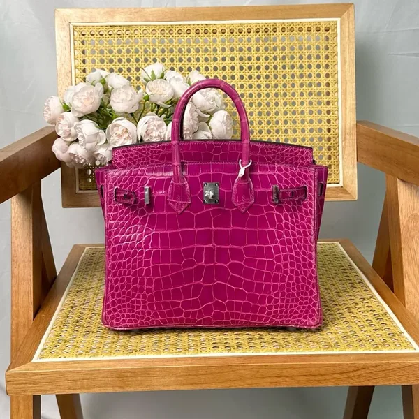 Hermès Birkin 25 cm Crocodile Leather Silver Hardware Bag product photo
