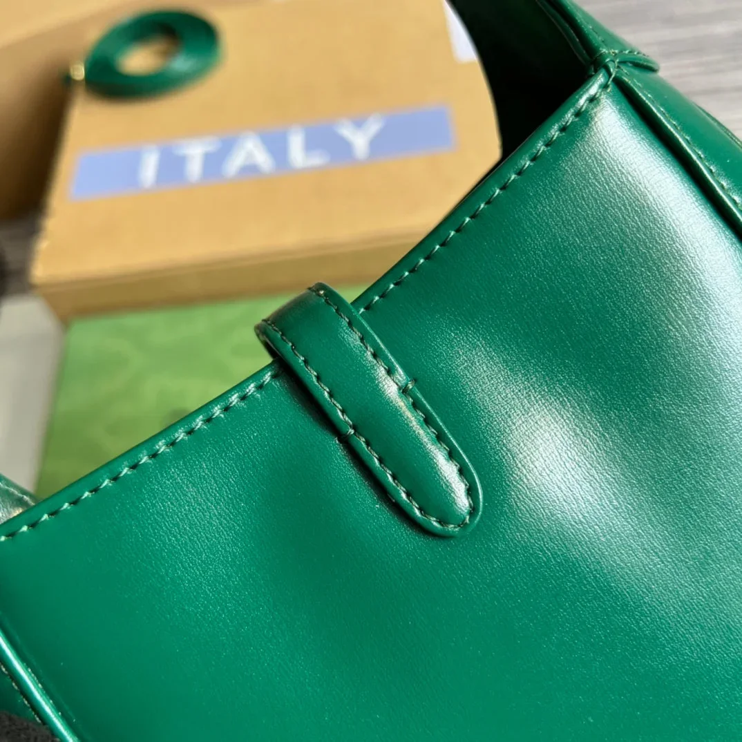 Gucci Jackie Mini 19 Shoulder Bag In Green Forest Calfskin product view 4
